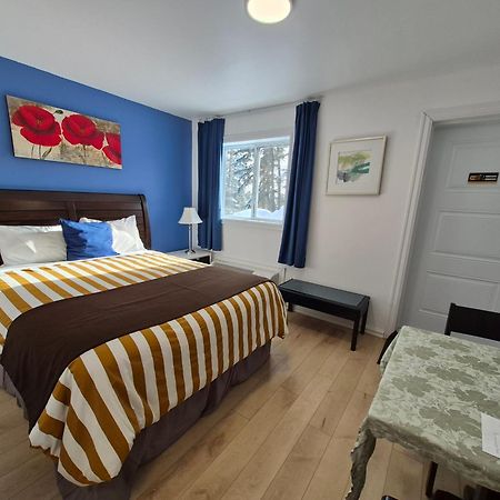Motel Le Radisson De Val-David Dış mekan fotoğraf
